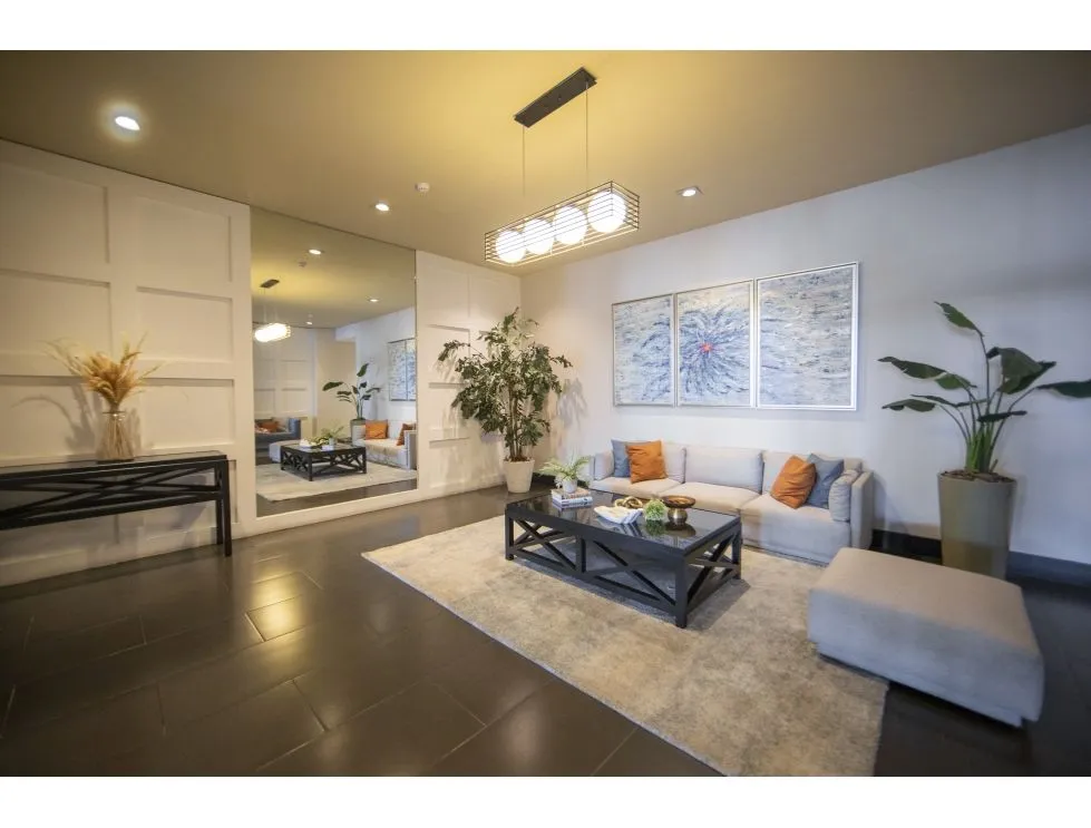 Apartment for Sale in Park One, San Francisco. LM