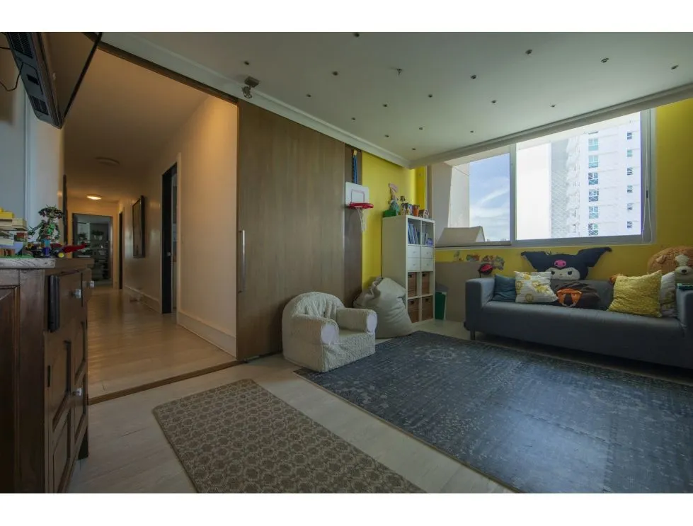 Apartment for Sale in Park One, San Francisco. LM