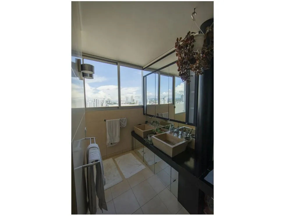 Apartment for Sale in Park One, San Francisco. LM
