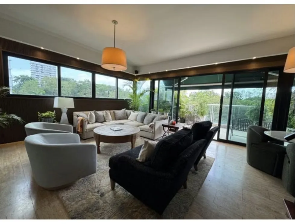 Sale of Apartment in PH Park One, Altos del Golf