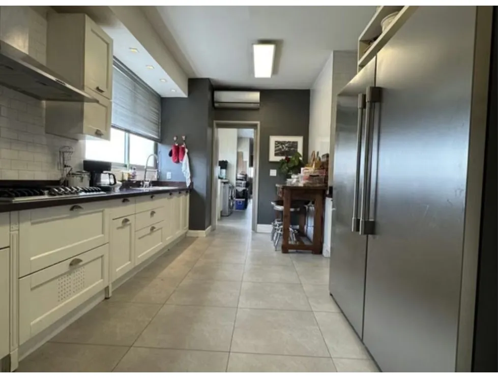 Sale of Apartment in PH Park One, Altos del Golf