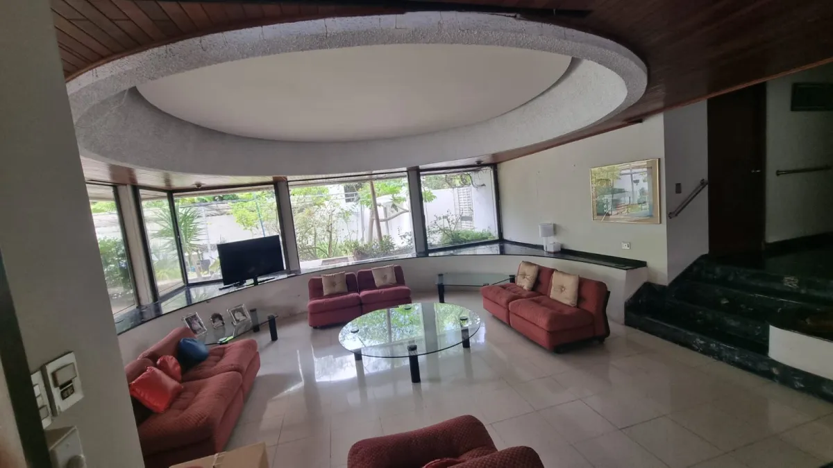Casa de 2 pisos en Urbanización Obarrio