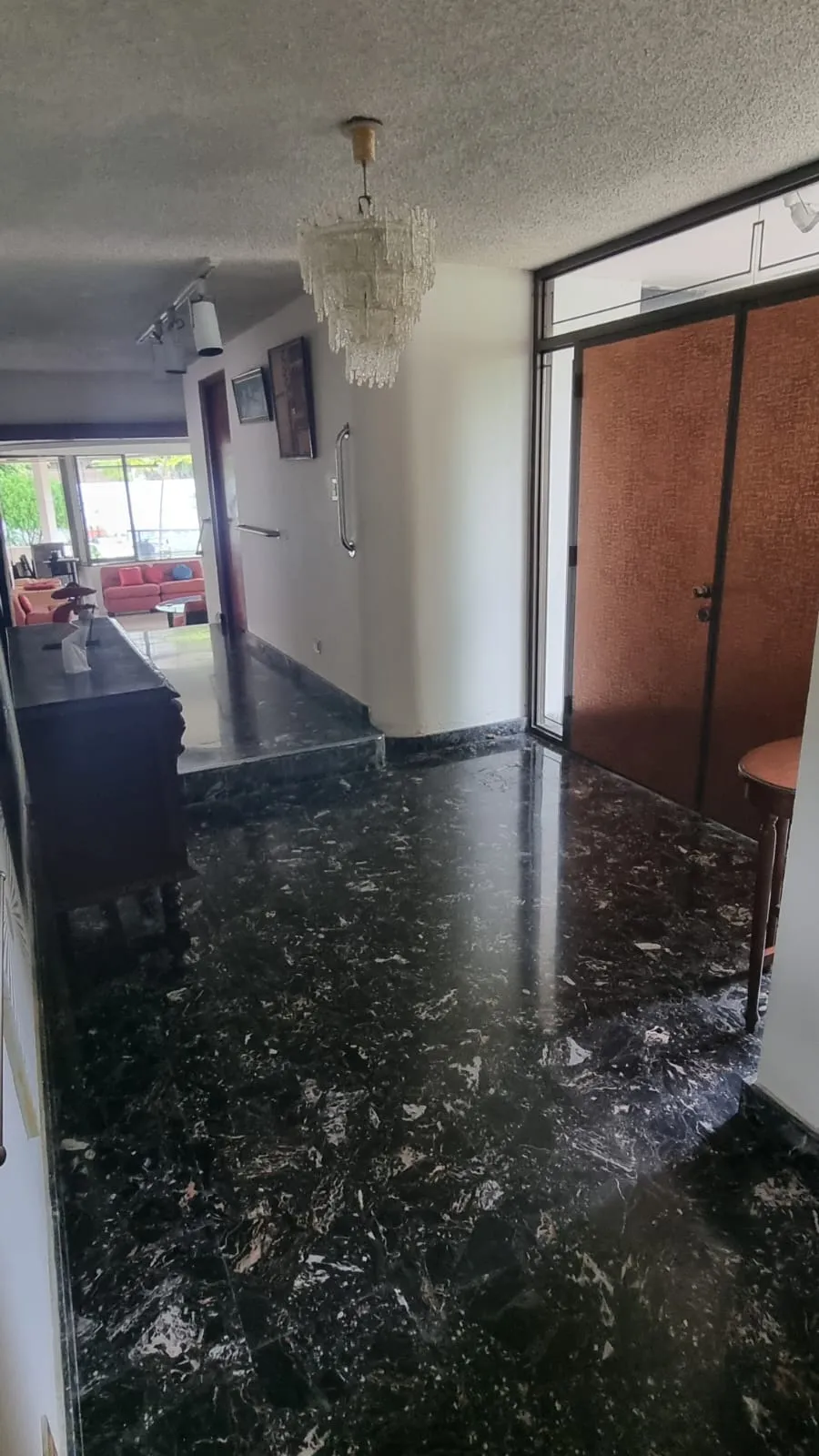 Casa de 2 pisos en Urbanización Obarrio