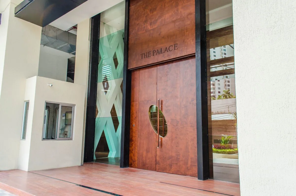 705 m² Vertical Mansion at PH The Palace: 3.5m Ceilings and Ultimate Luxury
