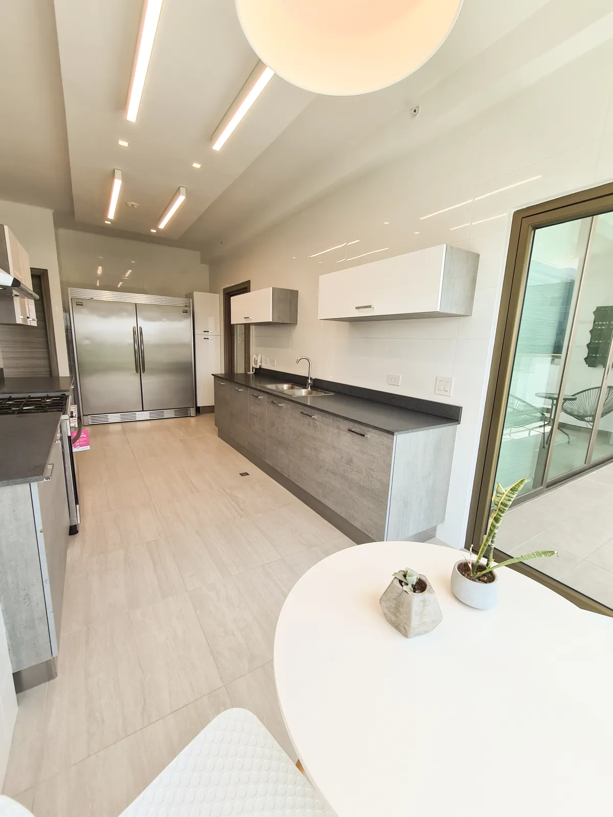 Spectacular Apartment at PH Parkview, Costa del Este 238 m² of Luxury and Comfort