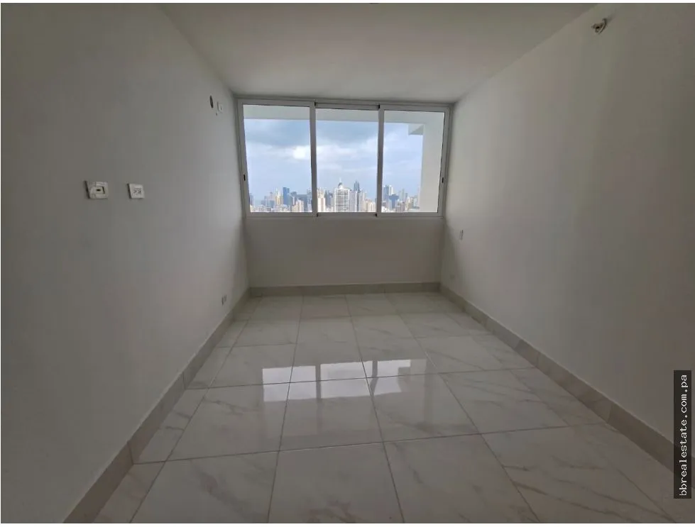 Apartment for Sale – Ph Pacific Park Tower, Edison Park