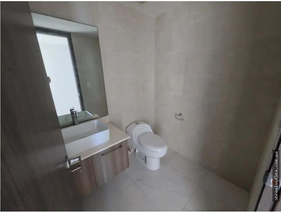 Apartment for Sale – Ph Pacific Park Tower, Edison Park