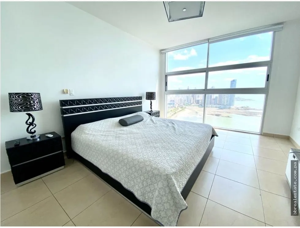 Sale of Apartment in PH White, Av. Balboa
