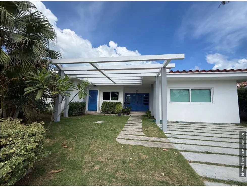 Sale of House in Vista Mar Resort, San Carlos