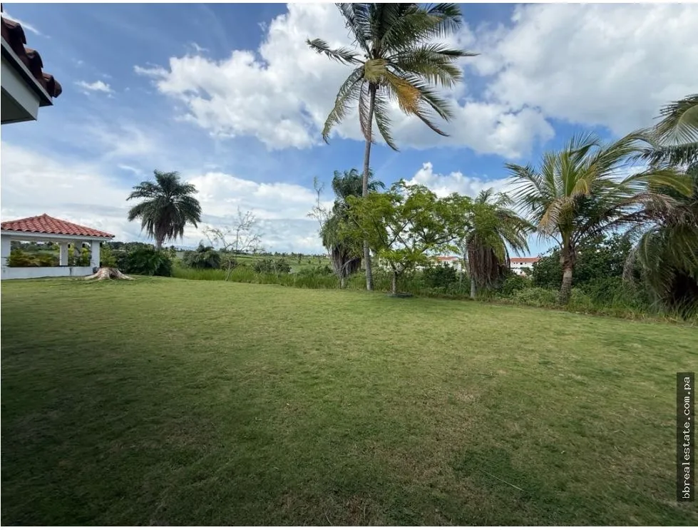 Sale of House in Vista Mar Resort, San Carlos