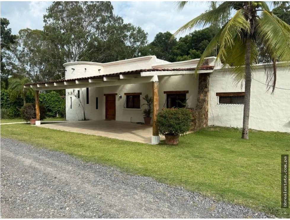 Sale of House in Coronado Golf Club, Coronado Beach