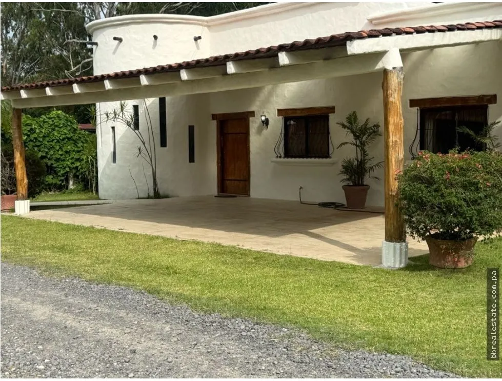 Sale of House in Coronado Golf Club, Coronado Beach
