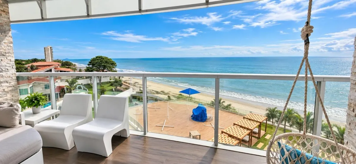 2-Bedroom Apartment | Ocean Waves | Nueva Gorgona