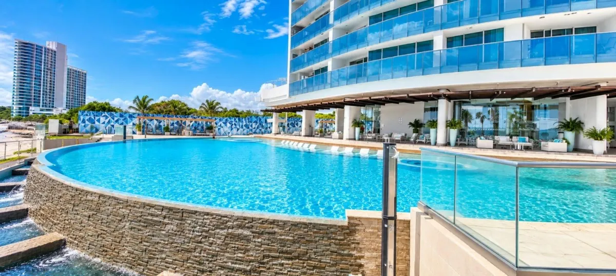 2-Bedroom Apartment | Ocean Waves | Nueva Gorgona