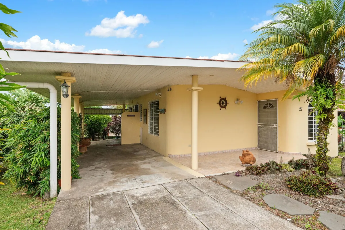 Charming 2-Bedroom Home in Oriana Alto Boquete