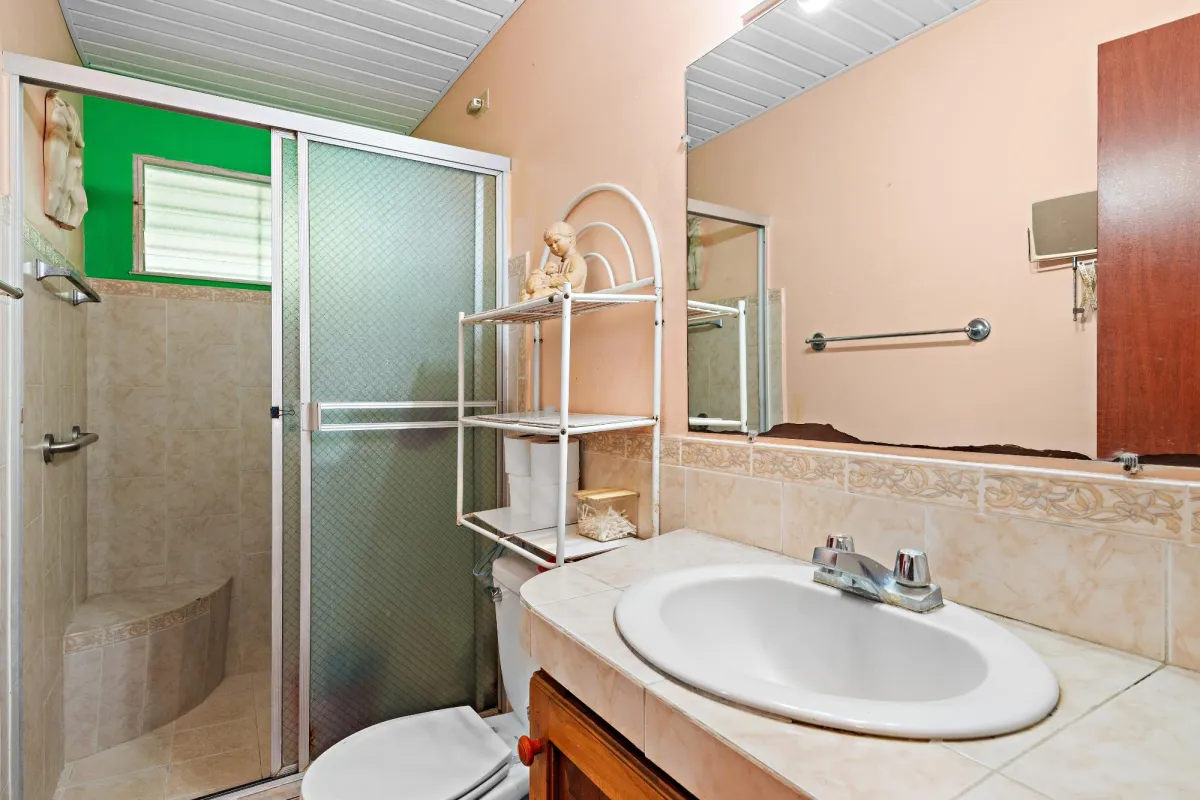 Charming 2-Bedroom Home in Oriana Alto Boquete
