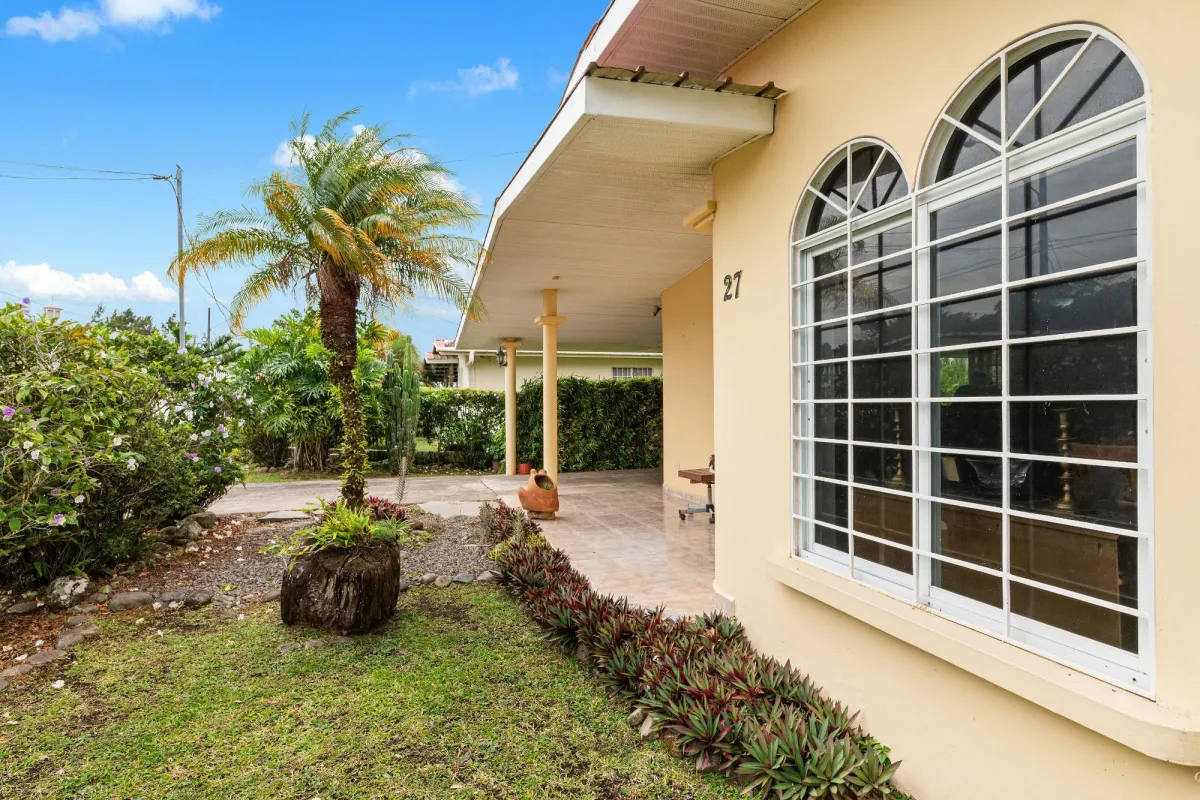 Charming 2-Bedroom Home in Oriana Alto Boquete