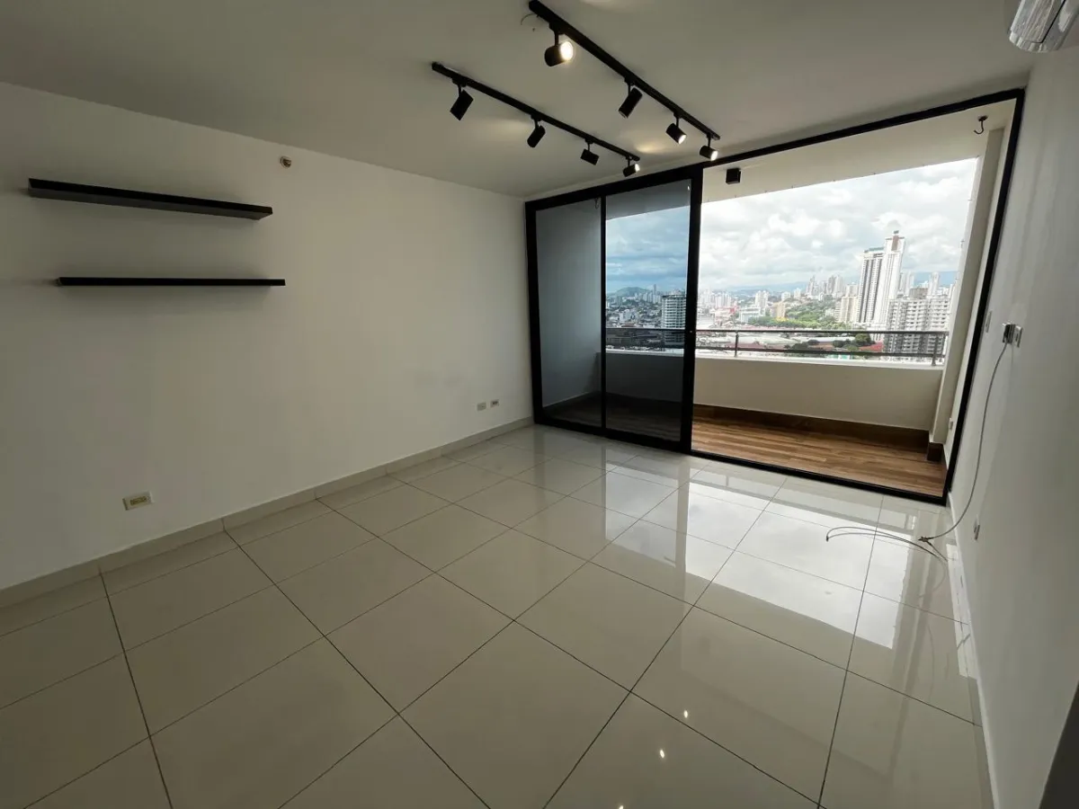 Apartamento en venta – PH Carreras, El Carmen