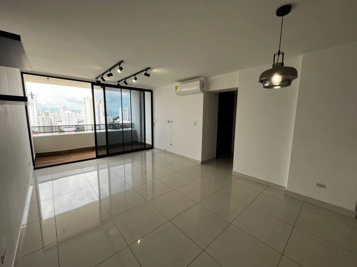 Apartamento en venta – PH Carreras, El Carmen