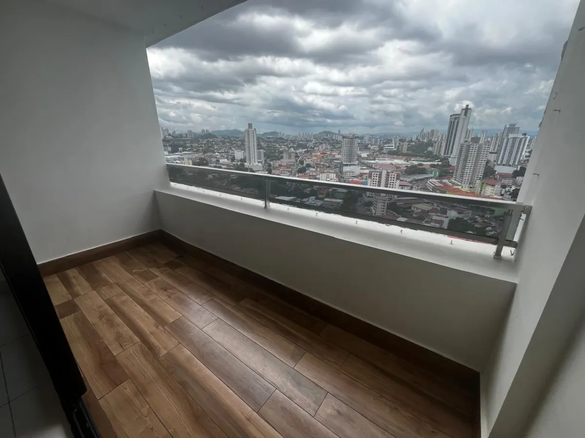 Apartamento en venta – PH Carreras, El Carmen