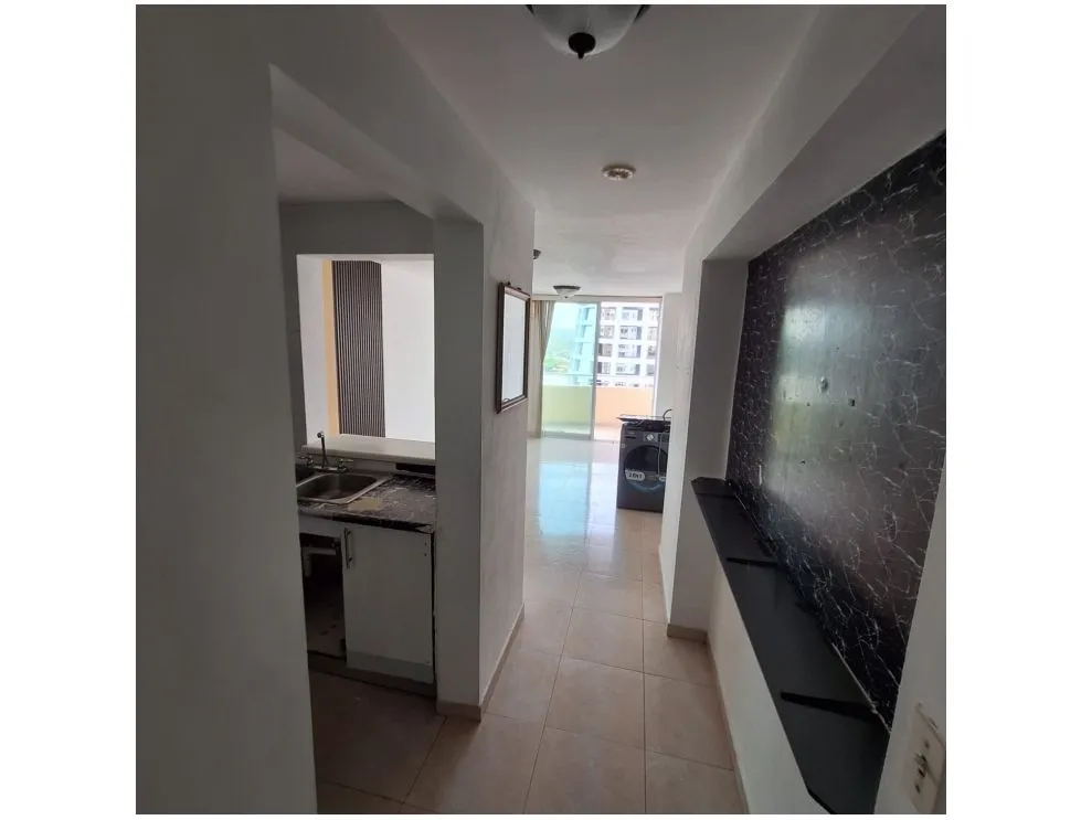 Sale of Apartment in PH Elmare, Edison Park. GM