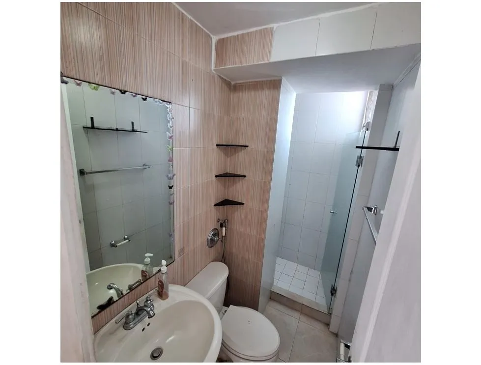 Sale of Apartment in PH Elmare, Edison Park. GM