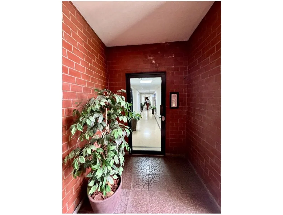 Medical Office for Sale in San Fernando