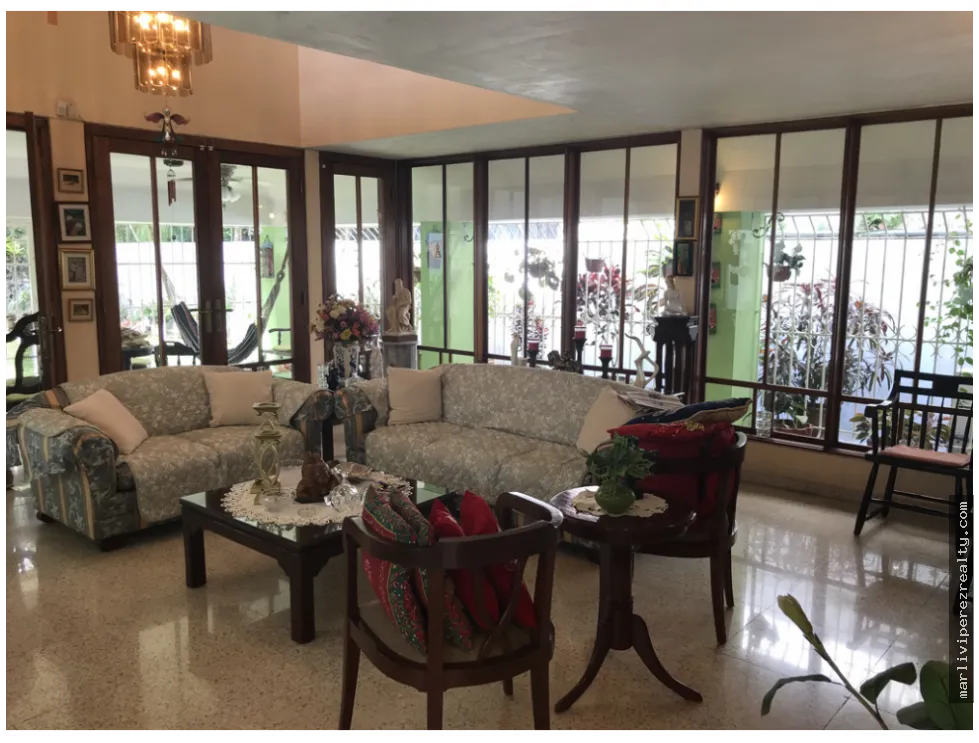 Sale of House in La Alameda