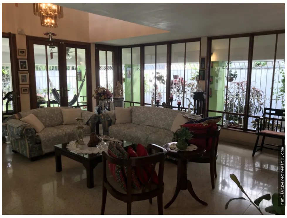 Sale of House in La Alameda