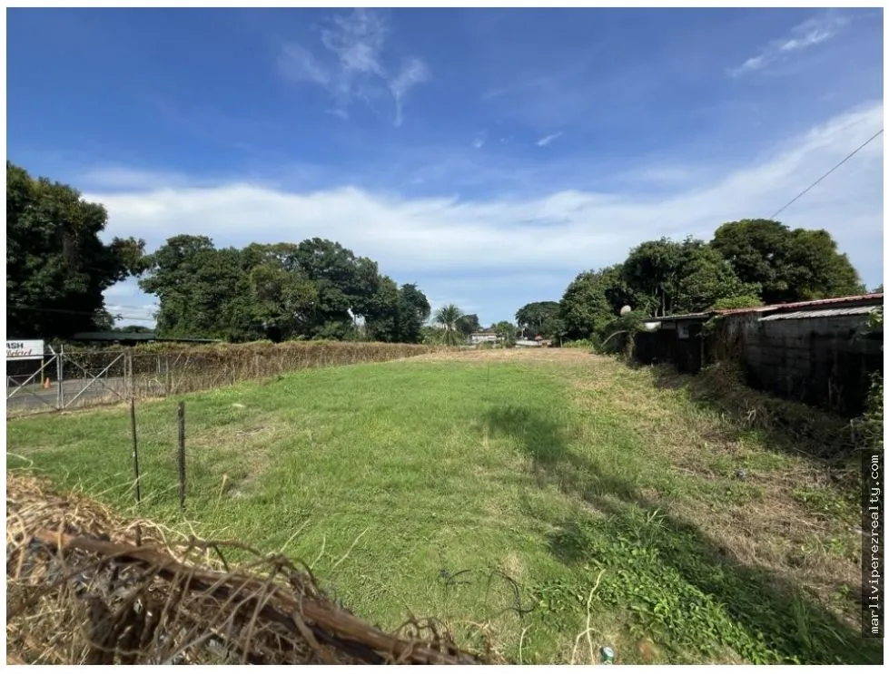 SE VENDE TERRENO EN PEDREGAL (CIUDAD DE PANAMA)
