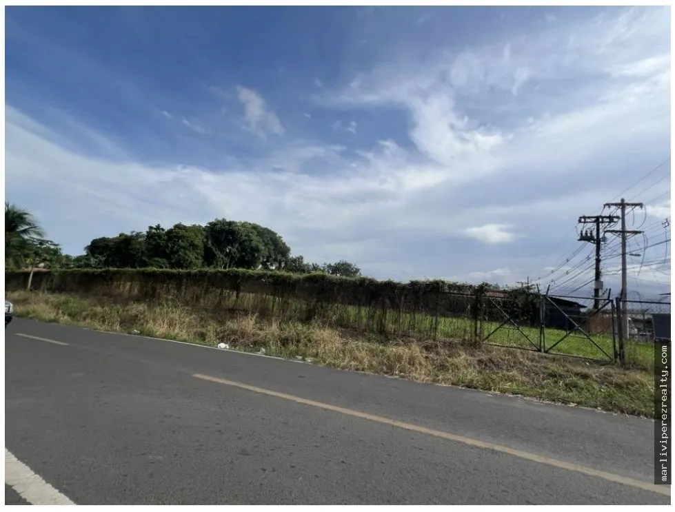SE VENDE TERRENO EN PEDREGAL (CIUDAD DE PANAMA)