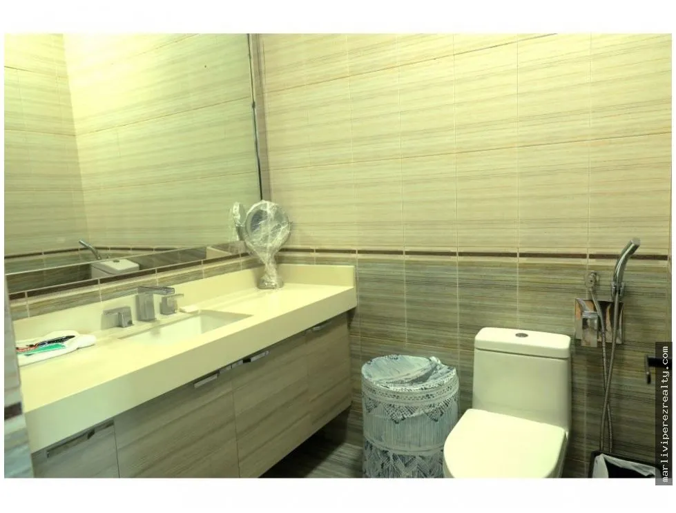 LUXURY BEACHFRONT APARTMENT FOR SALE IN PH VENETIAN TOWER