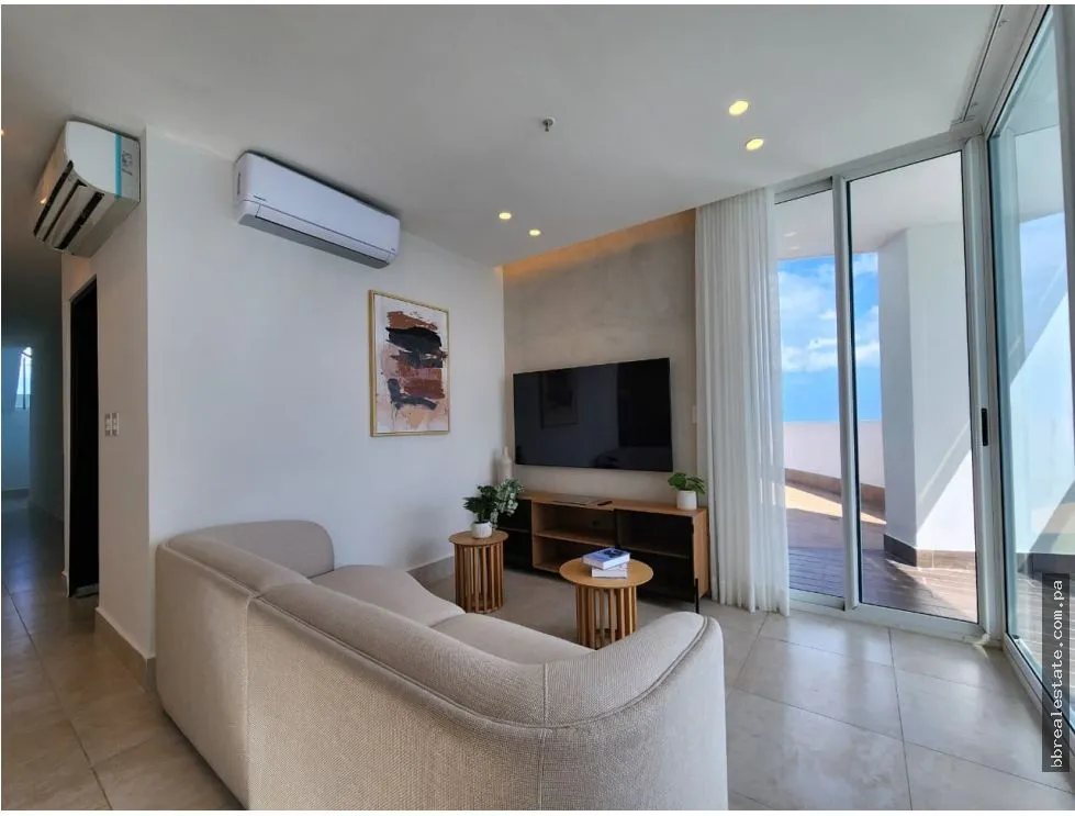 Ocean Waves Penthouse for Sale | Beachfront Living in Nueva Gorgona