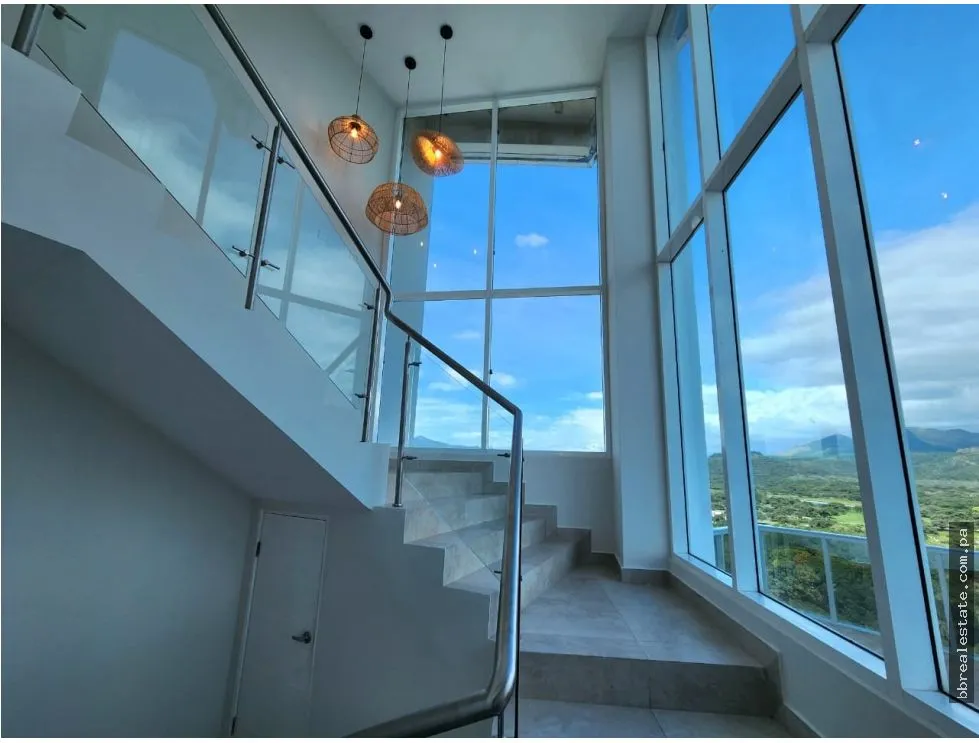Ocean Waves Penthouse for Sale | Beachfront Living in Nueva Gorgona