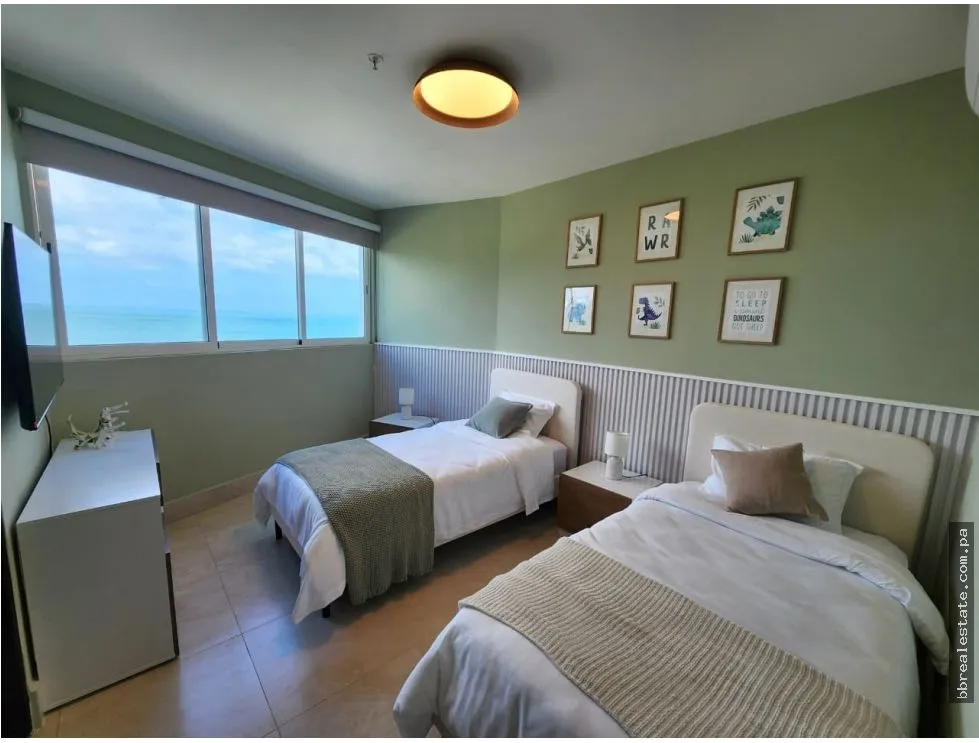 Ocean Waves Penthouse for Sale | Beachfront Living in Nueva Gorgona