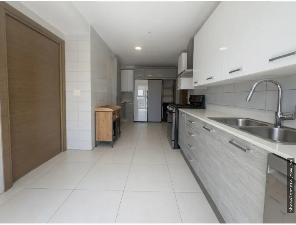 Sale of Apartment in PH Park Lane, Costa del Este