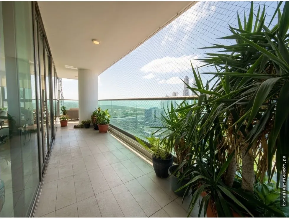 Sale of Apartment in PH Park Lane, Costa del Este