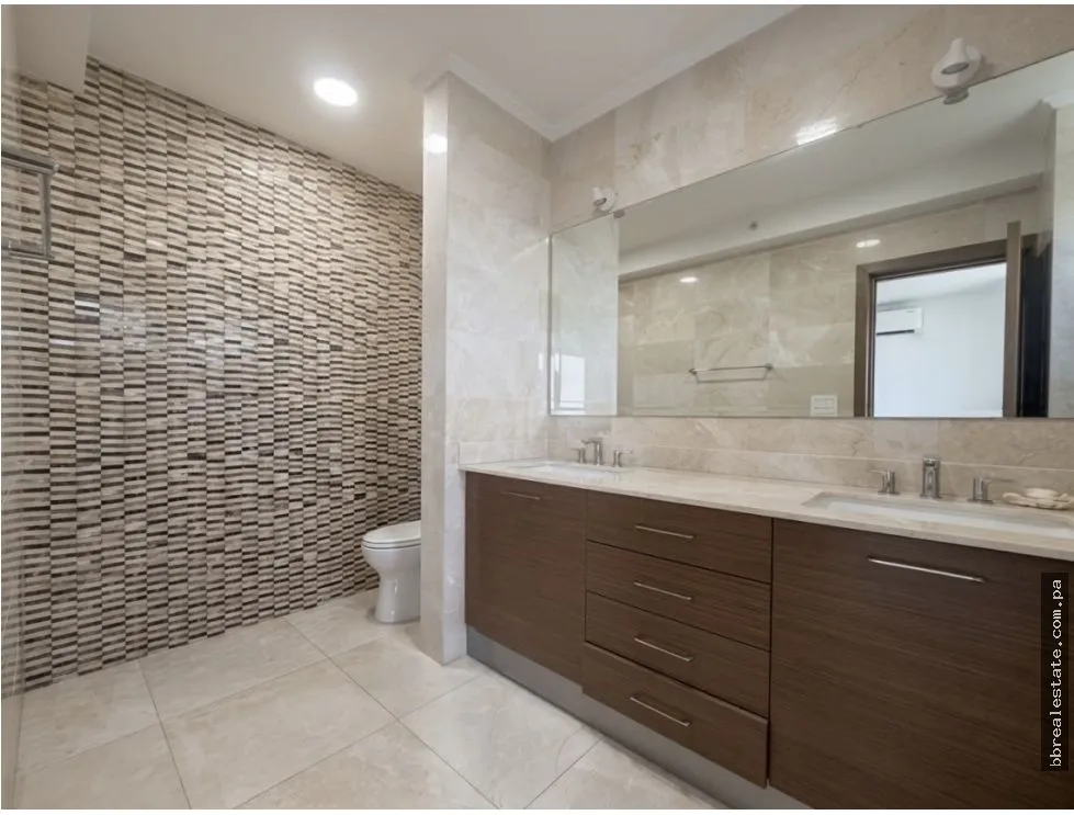 Sale of Apartment in PH Park Lane, Costa del Este