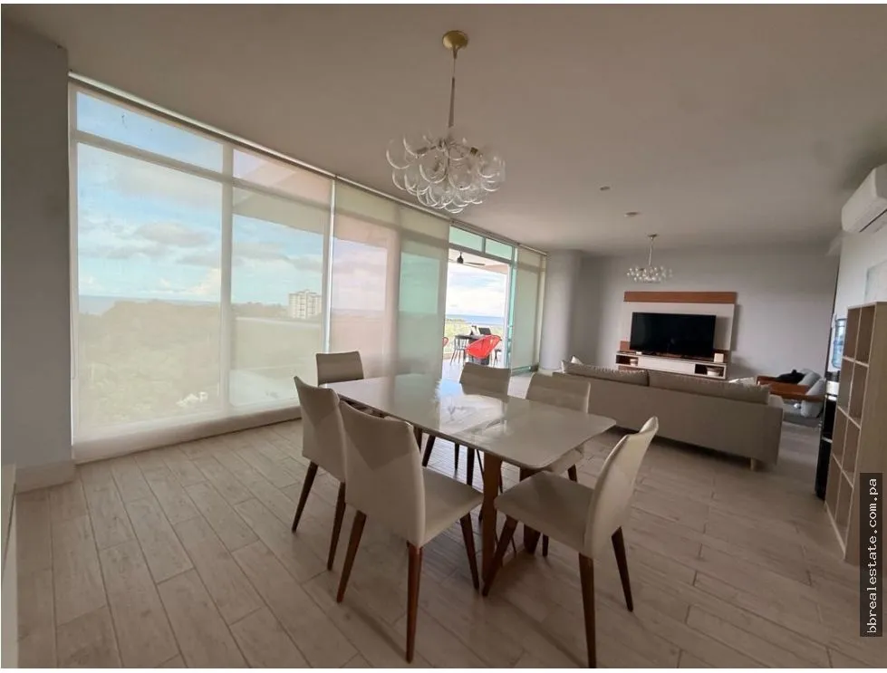 Apartment for Sale in PH Solea, Punta Barco