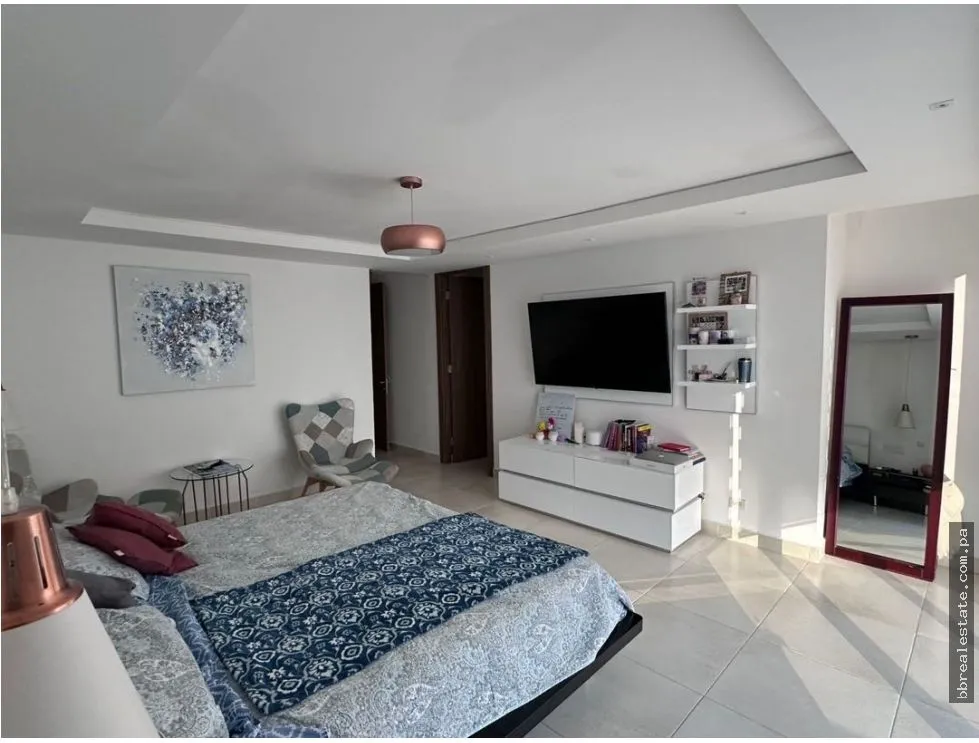 House for Sale in PH Villa Sur, Costa Sur