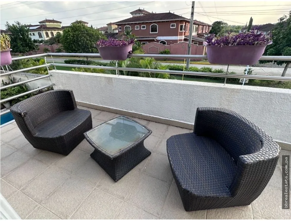 House for Sale in PH Villa Sur, Costa Sur