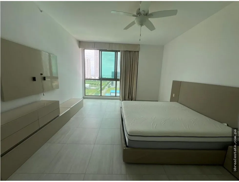 Apartment Rental in PH Parkview, Costa del Este