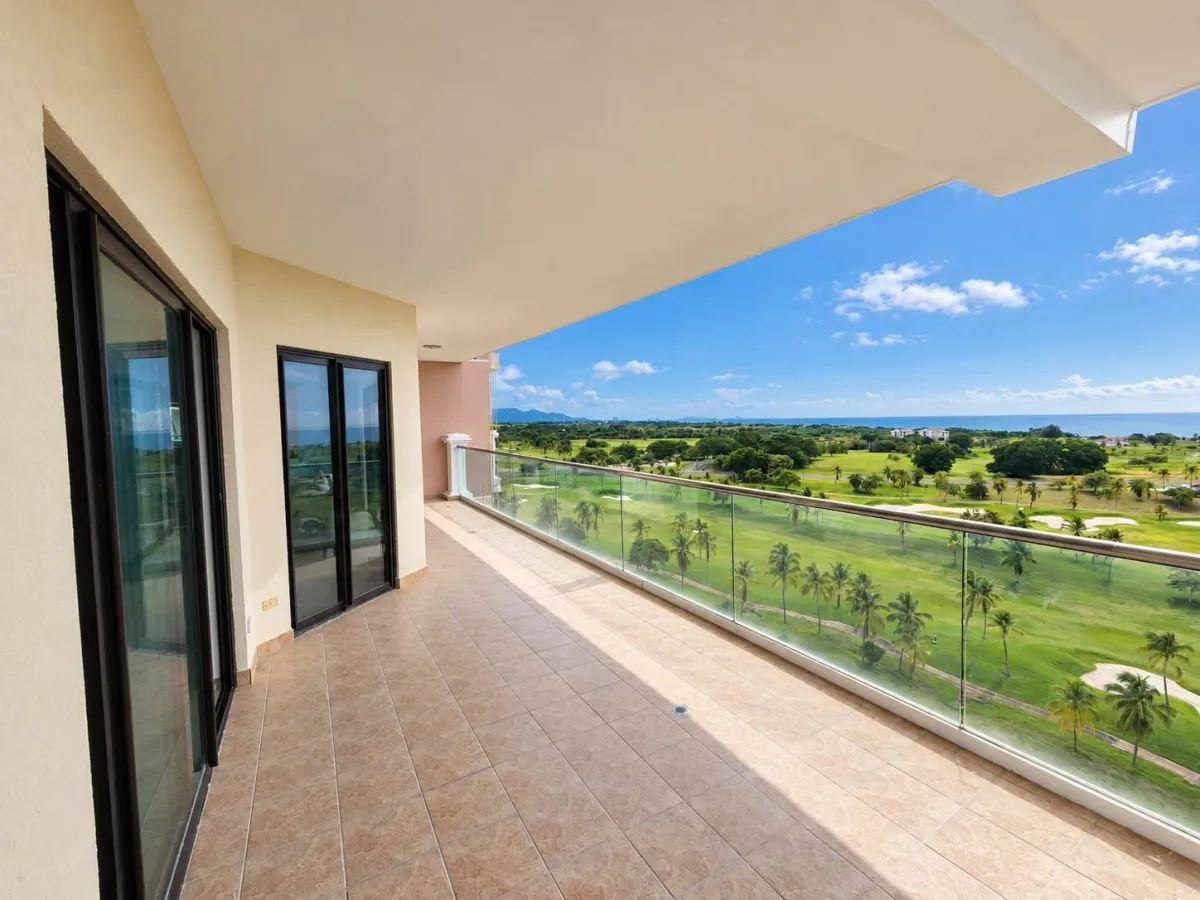 Apartment for sale in Vista Mar, San Carlos