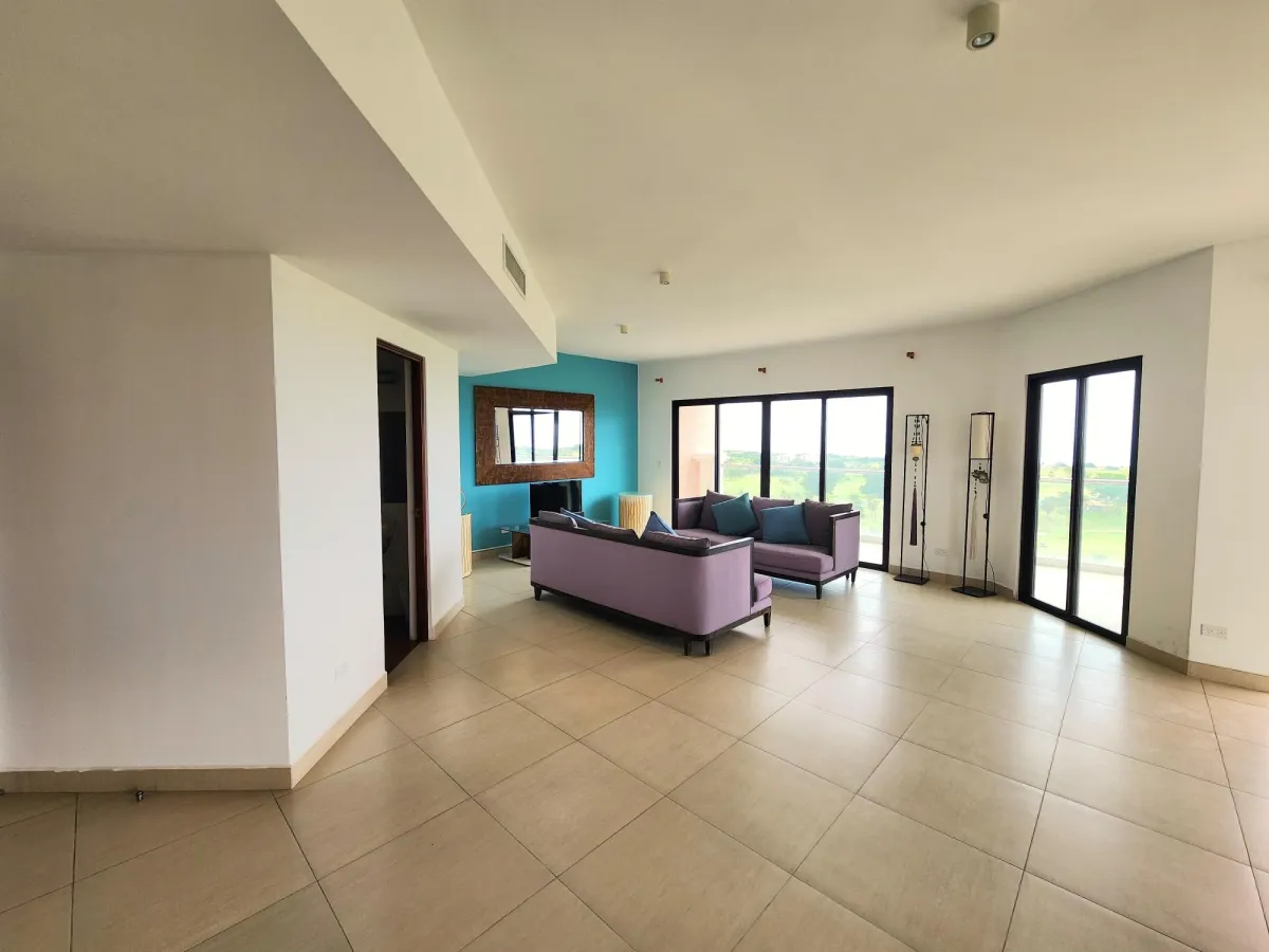 Apartment for sale in Vista Mar, San Carlos