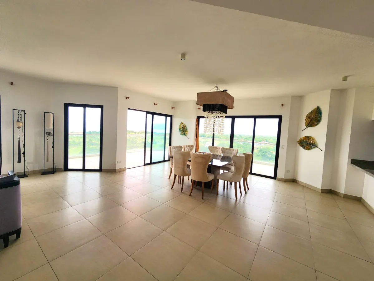 Apartment for sale in Vista Mar, San Carlos