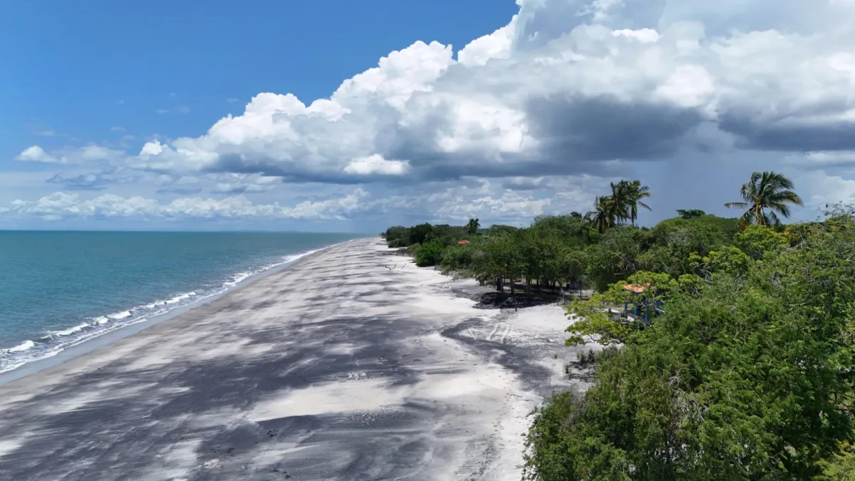Terreno de 900 metros en playa del pacifico