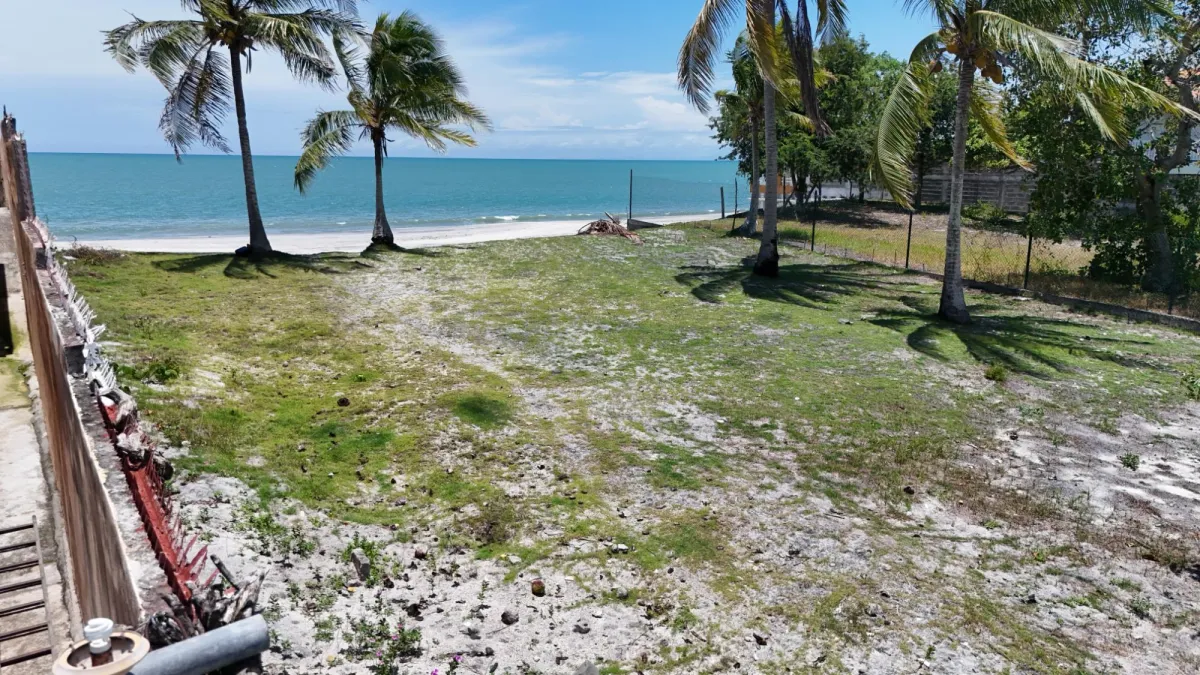 Terreno de 900 metros en playa del pacifico