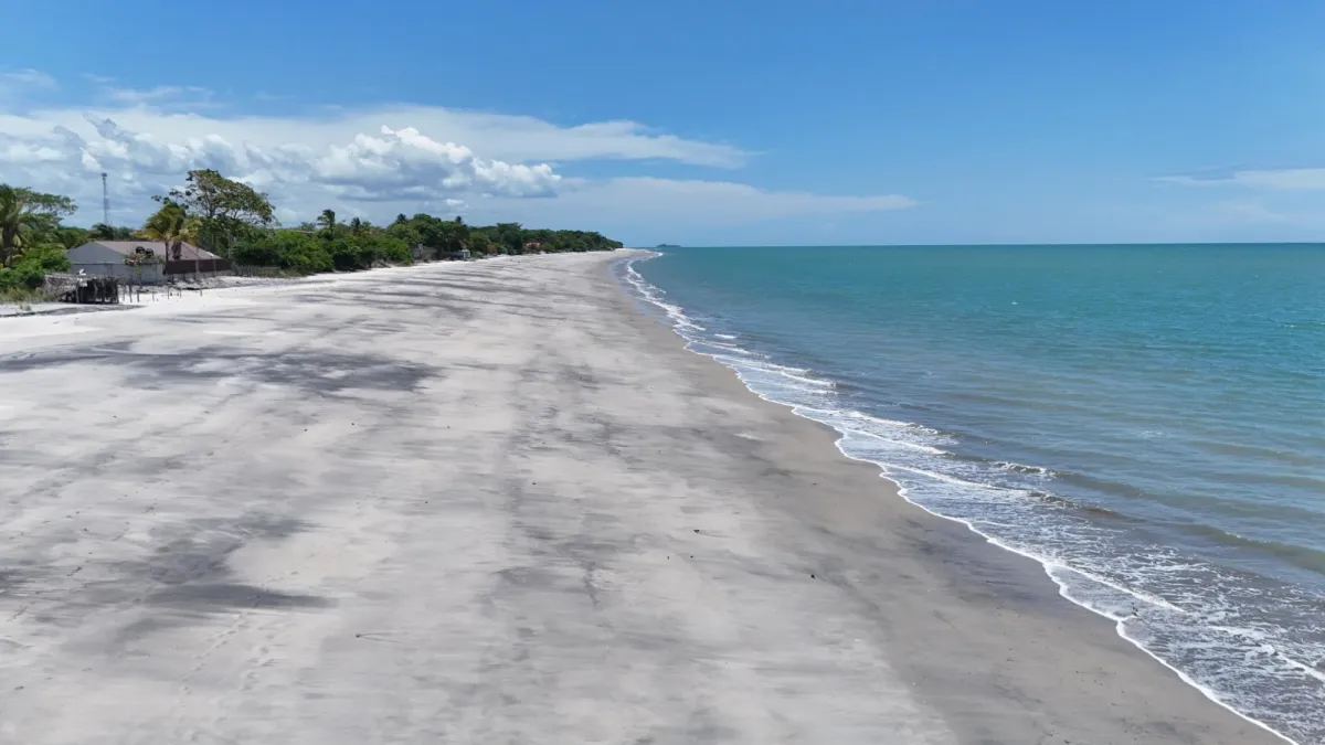 Terreno de 900 metros en playa del pacifico