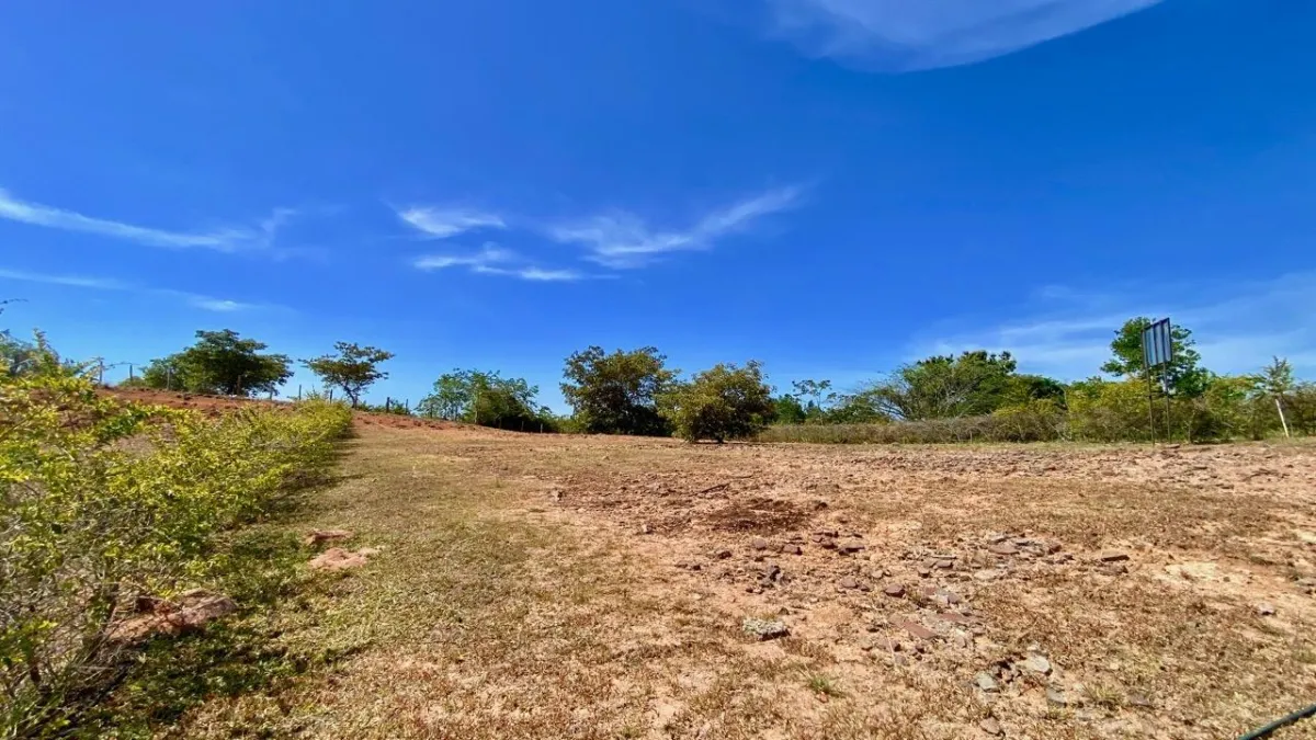 NICE LAND IN GATED COMMUNITY
