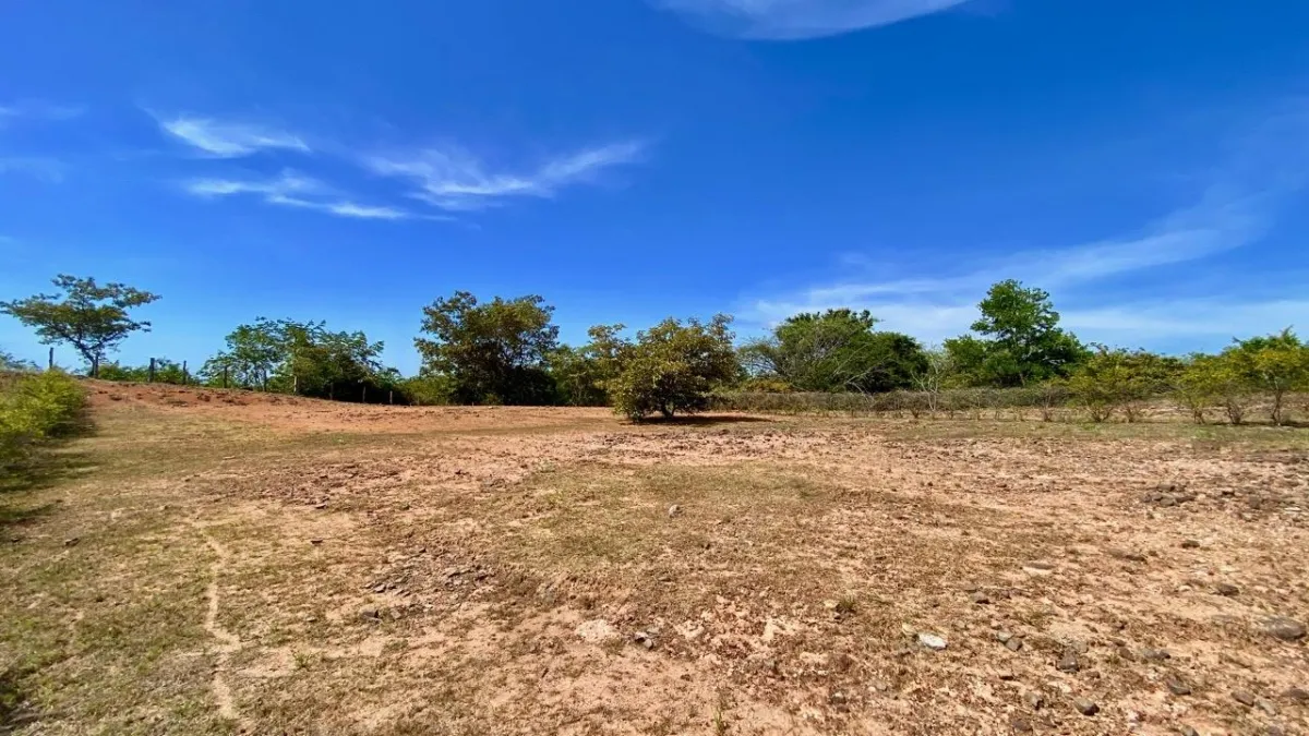 NICE LAND IN GATED COMMUNITY
